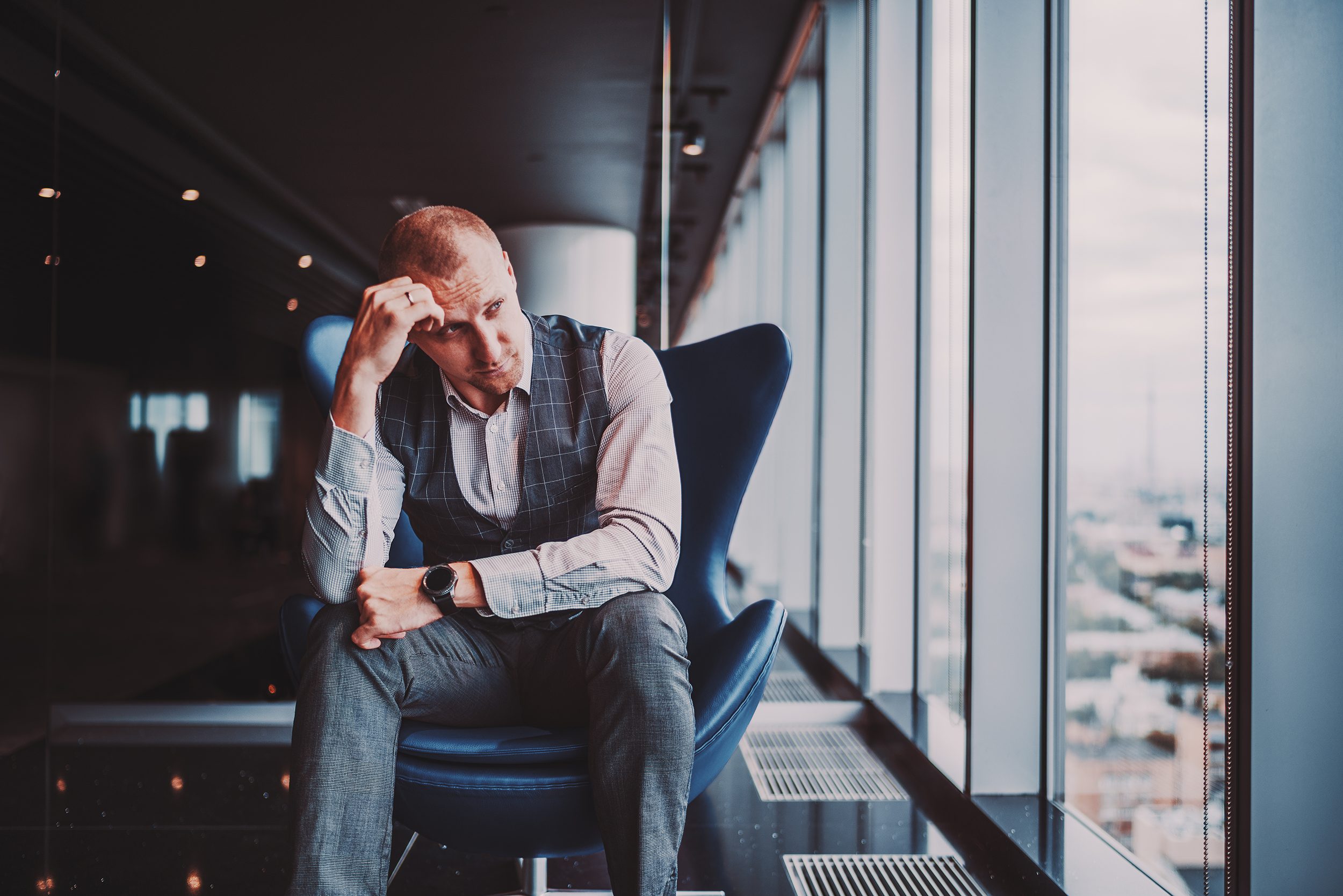 Wenn Stille zur Kündigung wird: Führungskräfte halten | 2bessential GmBh